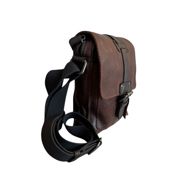 India Brown Leather Crossbody Bag - Picture 3 of 15